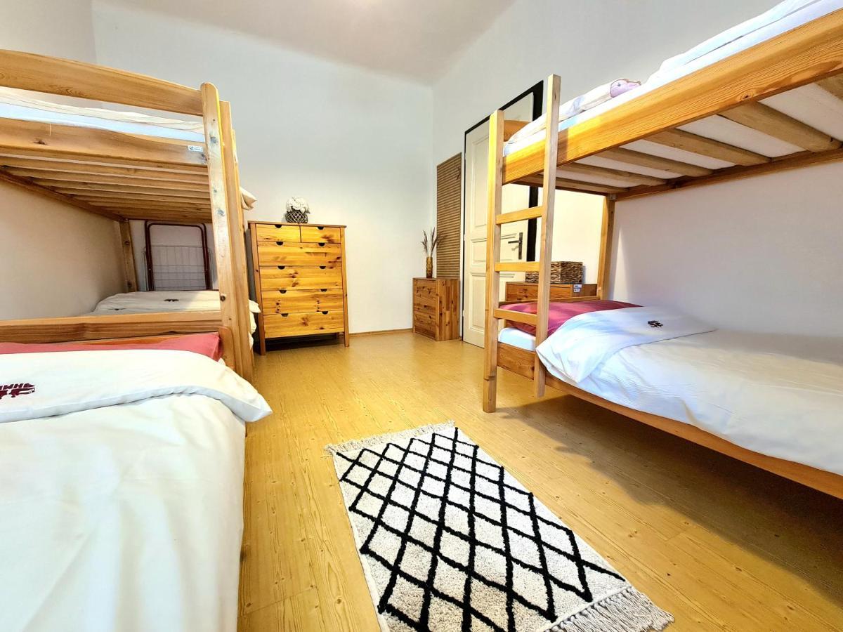 Uzkokolejky - Apartmany Strizovice المظهر الخارجي الصورة