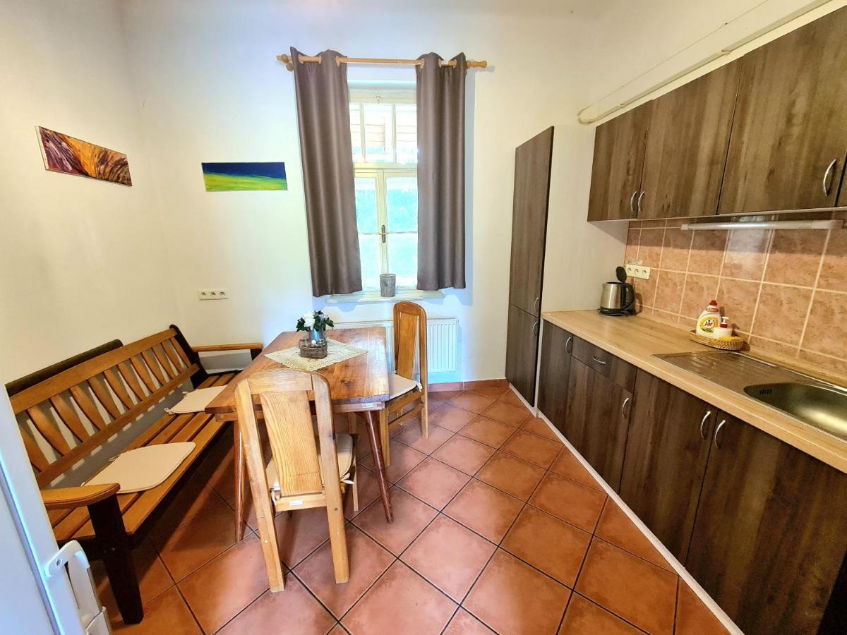 Uzkokolejky - Apartmany Strizovice المظهر الخارجي الصورة
