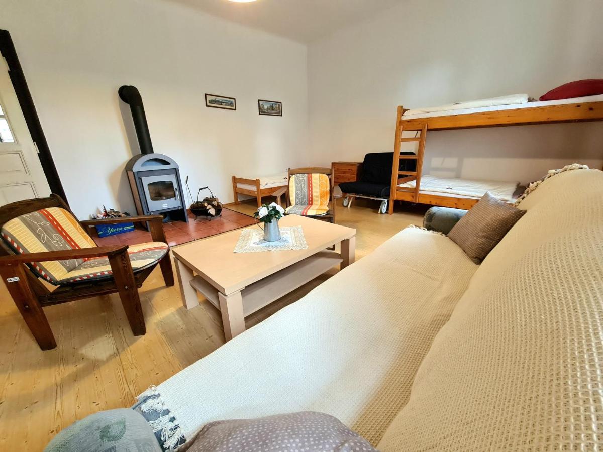 Uzkokolejky - Apartmany Strizovice المظهر الخارجي الصورة