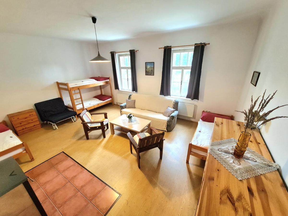 Uzkokolejky - Apartmany Strizovice المظهر الخارجي الصورة